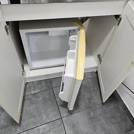 Viktor 2 Jacuzzi Apartment Belgrade