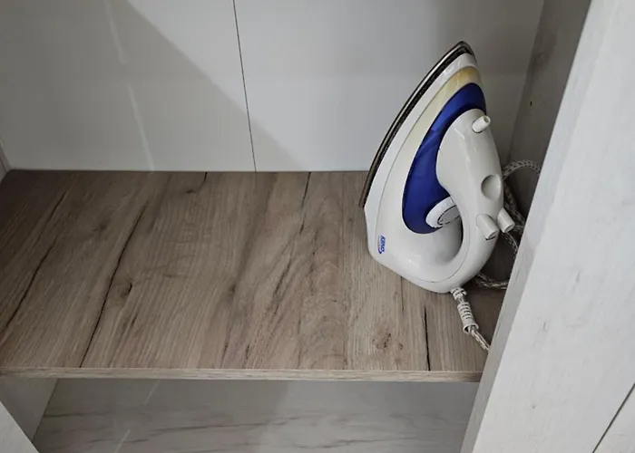 Viktor 2 Jacuzzi Lejlighed