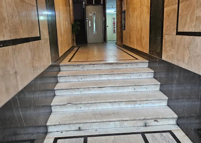 Viktor 2 Jacuzzi Lejlighed